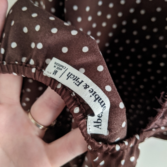 Satin Lace-Back Bodysuit - Picture 4 of 6